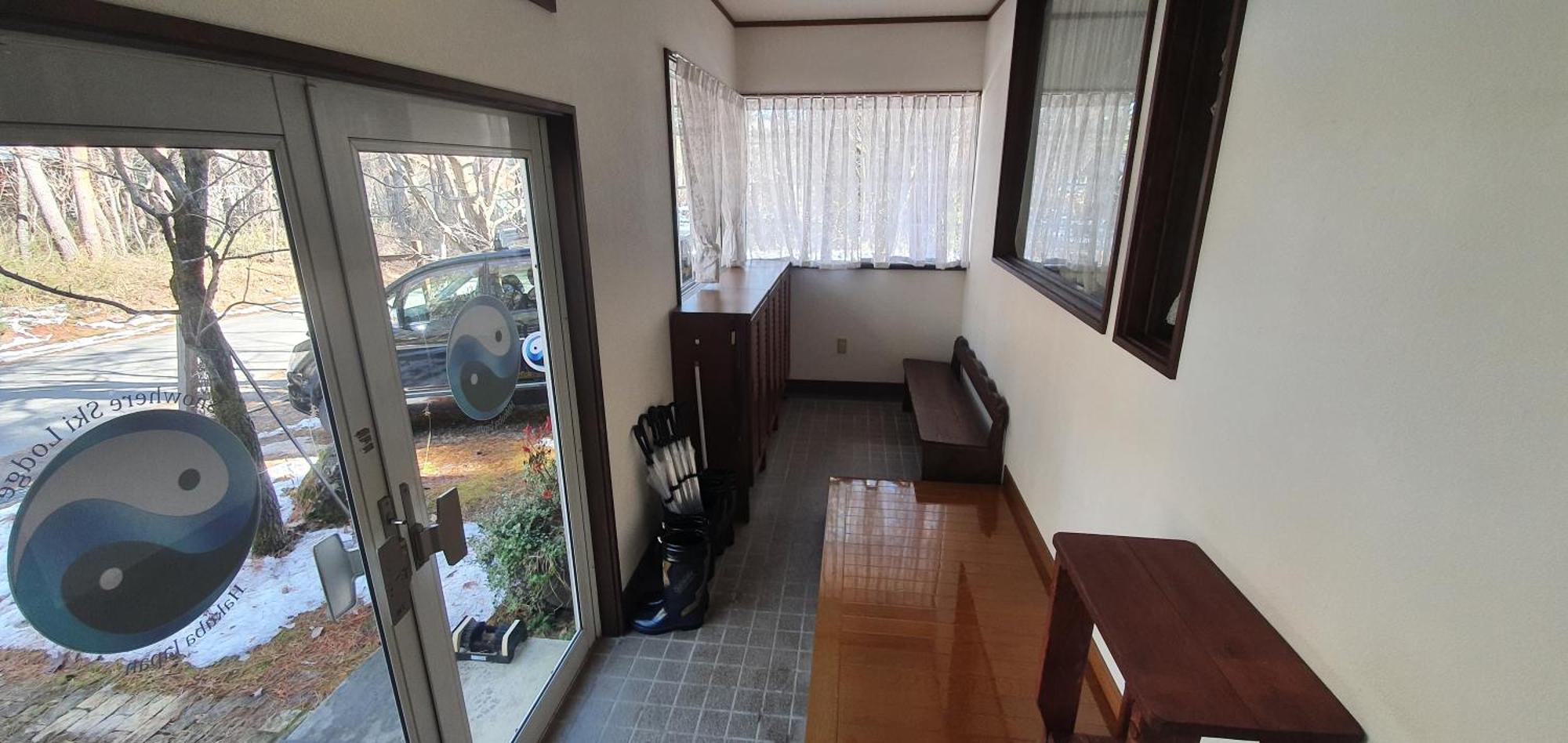 Snowhere Ski Lodge Hakuba Zewnętrze zdjęcie